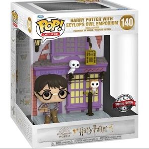 Funko Pop Deluxe #140 New Unopened Harry Potter with Eeylops Owl Emporium